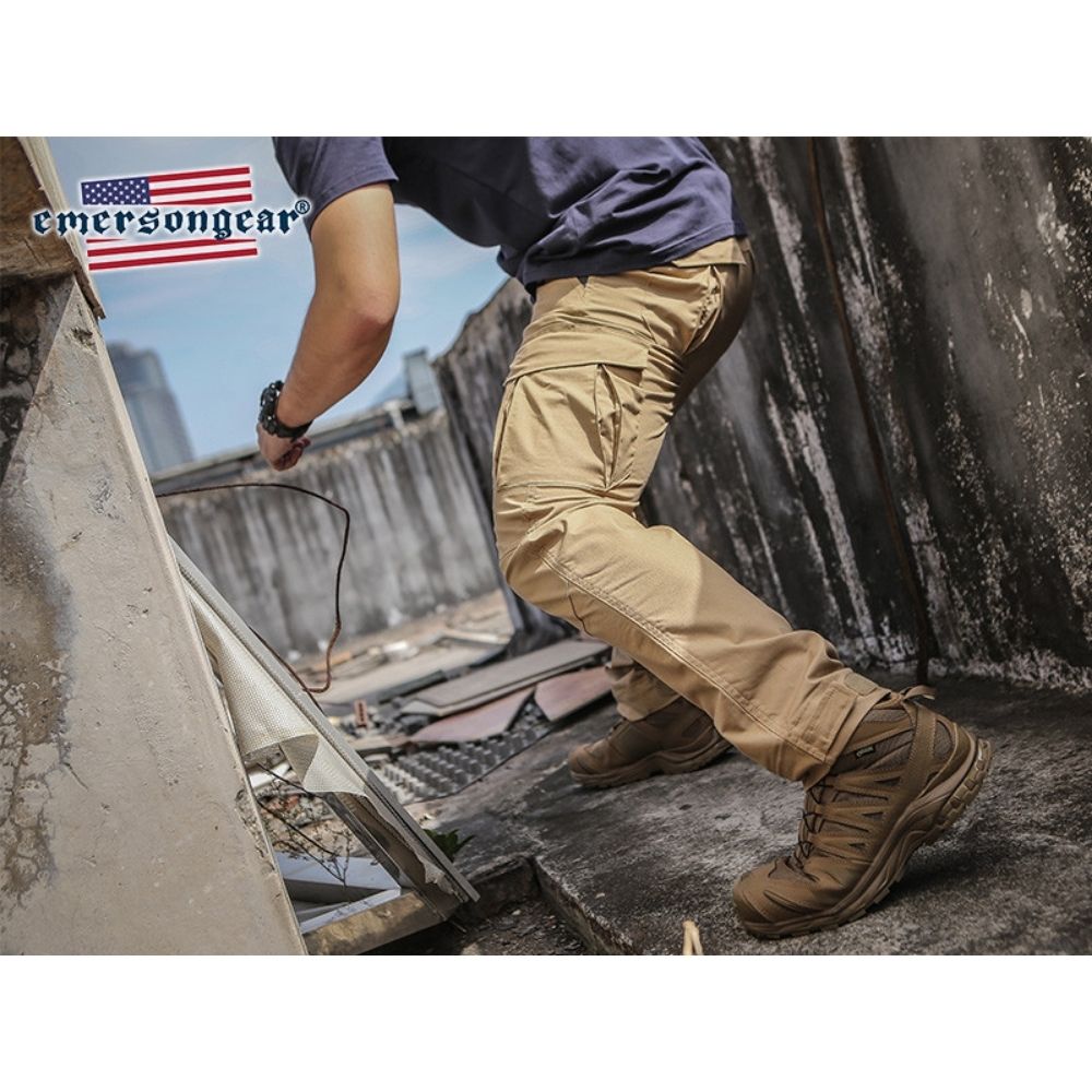Pantalón Emerson Blue Label calce ergonómico khaki (34W)